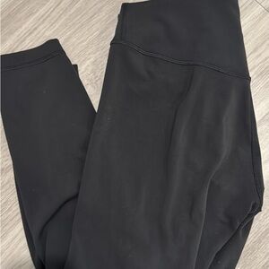 Lululemon Wunder under leggings